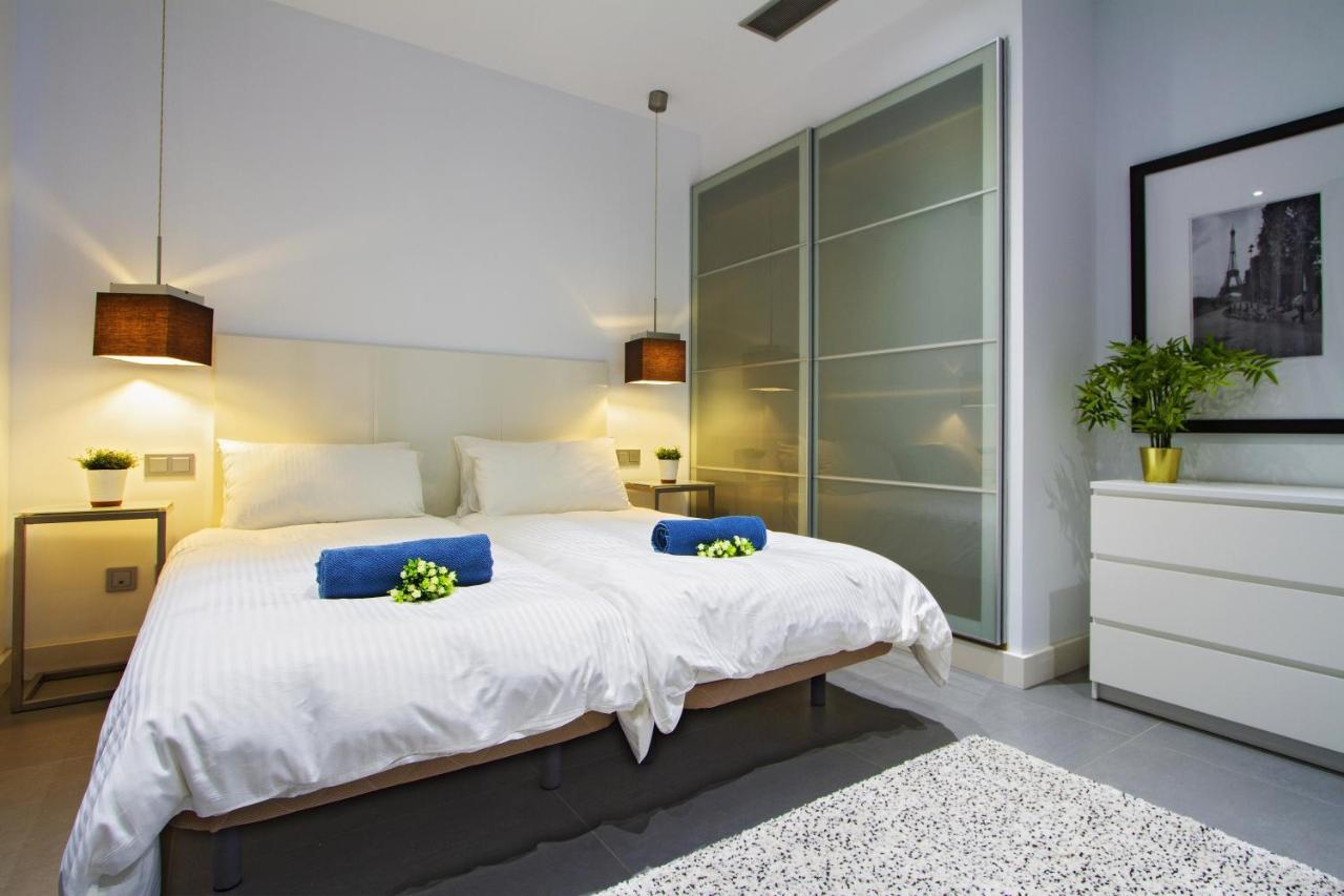 Luxury Los Mojones Villa Short Walk To Old Town Private Heated Pool Villa Los Mojones Angie Puerto Del Carmen Tías Екстериор снимка